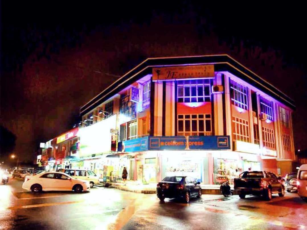 Langit Langi Hotel @ Klia/Klia2 كامبونج دنغكيل المظهر الخارجي الصورة